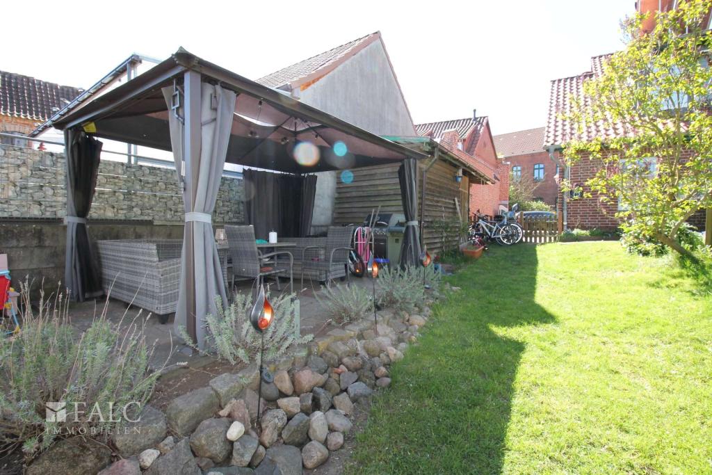 +++ Natur pur & Elbnähe: Großzügige Wohnung zur Miete +++ - Foto 1