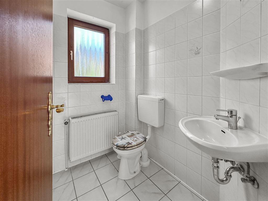Haus 1 Gäste-WC im EG