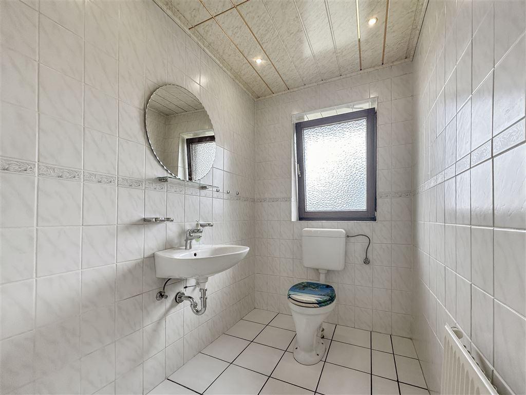 Haus 2 Gäste-WC im EG