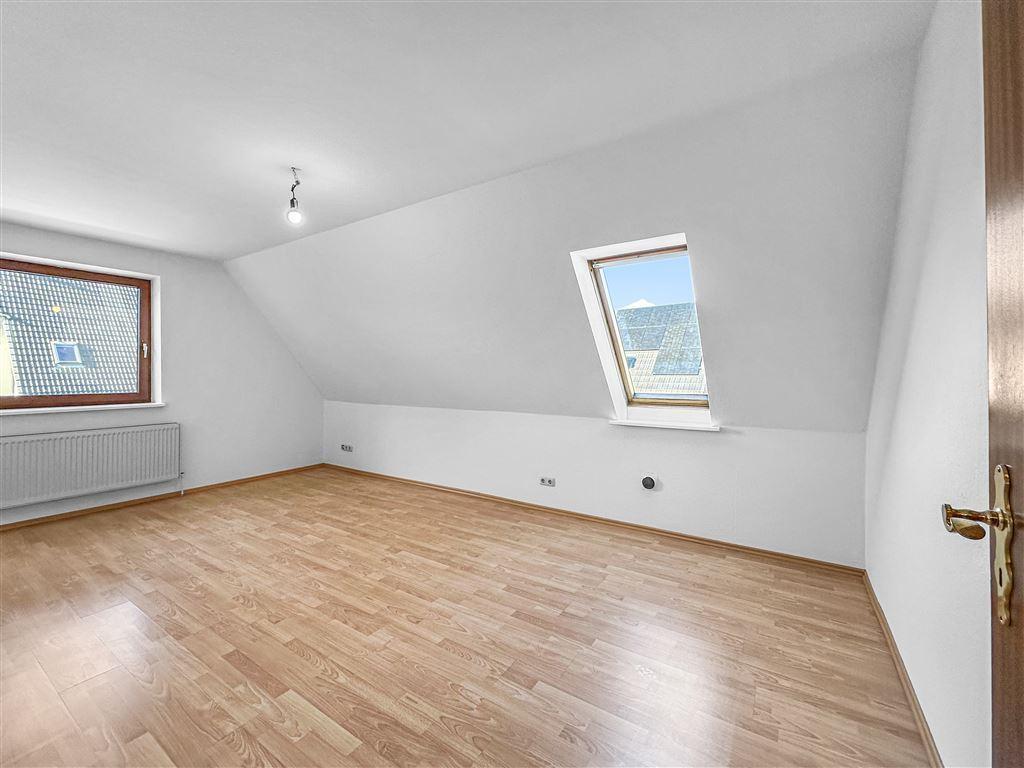 Haus 1 Zimmer 3 im OG
