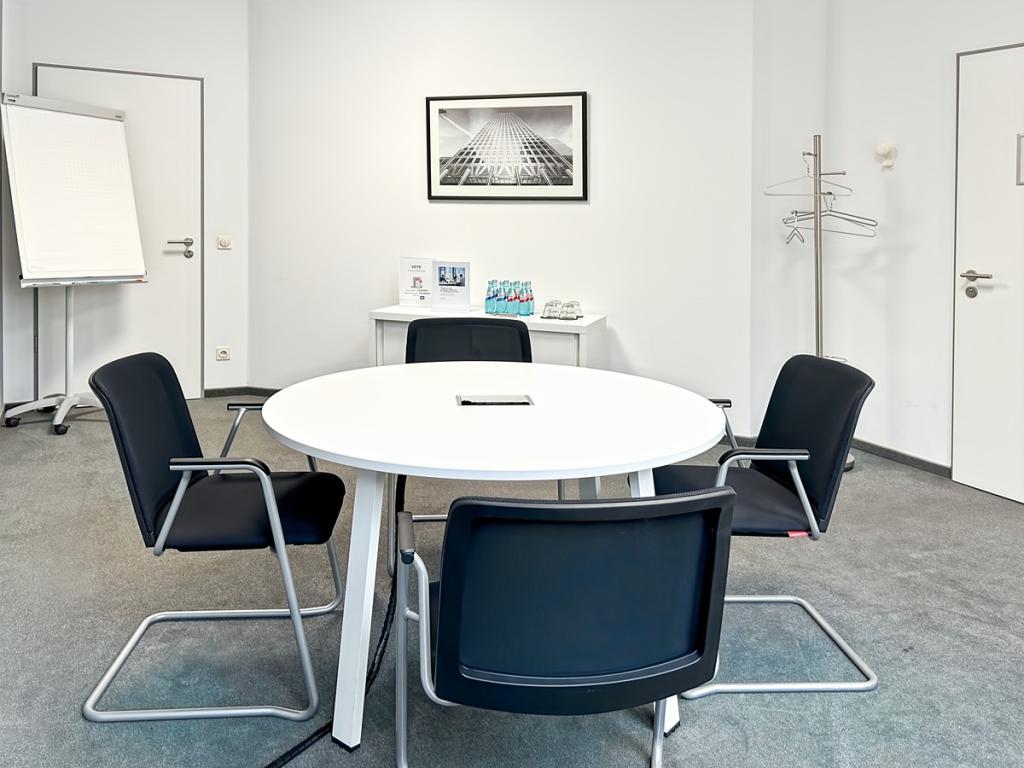 HQ_FRANKFURT, Neu-Isenburg_Germany_Centre 2799_Meeting Room 1_LOCATIONHEROIMAGE.jpg
