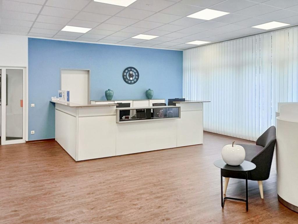 HQ_FRANKFURT, Neu-Isenburg_Germany_Centre 2799_Reception 2.jpg