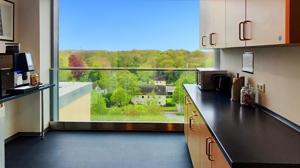 HQ_Gelsenkirchen Rheinelbe_Germany_Centre 6495_Refresh Area.jpg