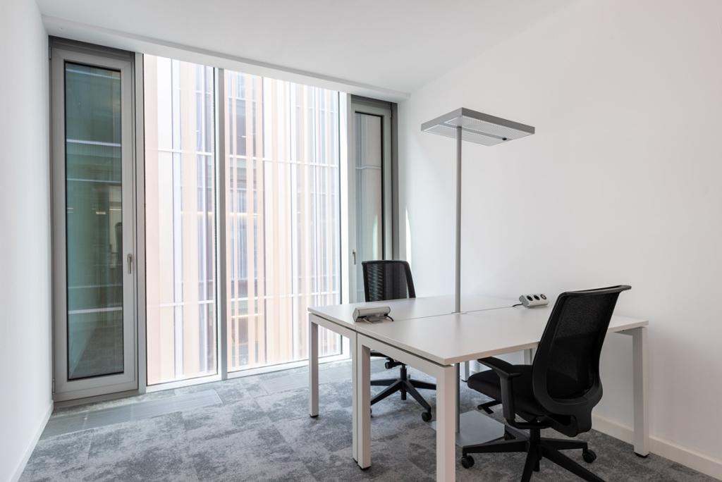 Regus City Flon 1819 Lausanne Switzerland Small Office - copia.jpg