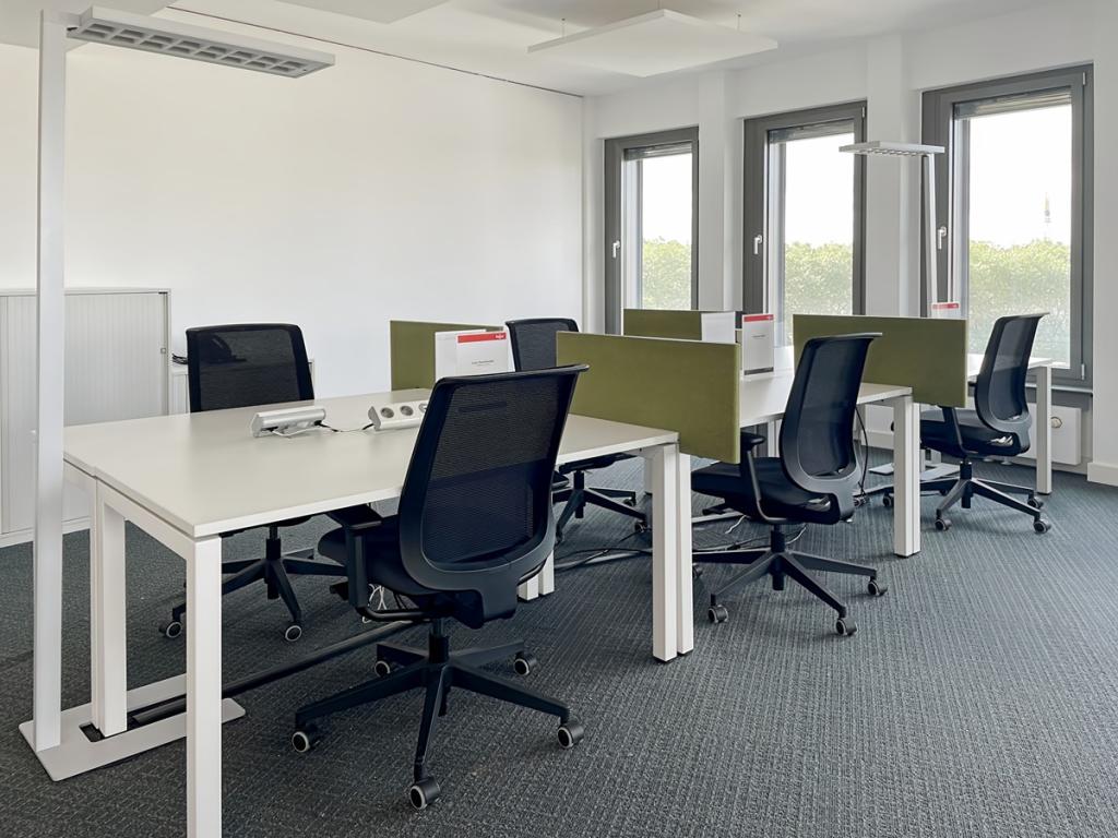 Regus Dortmund Ellipson_Germany_Cetnre 2745_Co-working 4.jpg