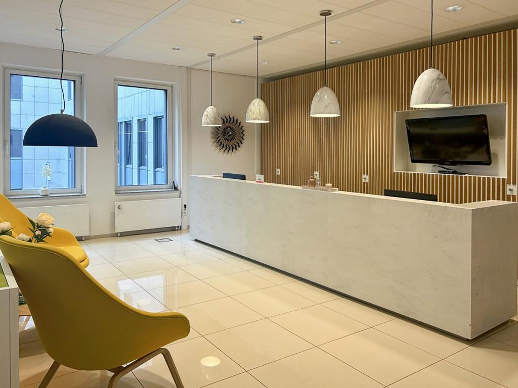 Regus Ratingen Kaiserswerth_Germany_Centre 82_Reception 1.jpg