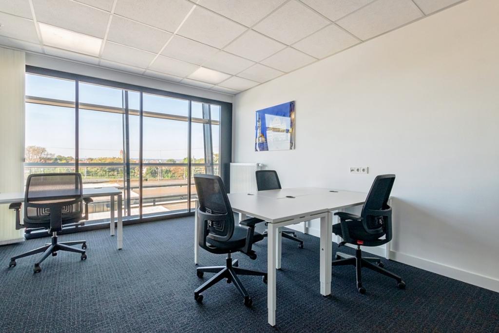 Regus_Augsburg City_Germany_Centre 4865_Office 2.jpg