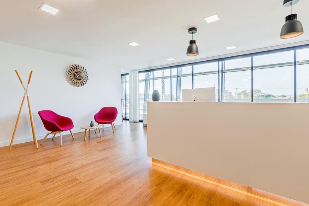 Regus_Augsburg City_Germany_Centre 4865_Reception 1.jpg