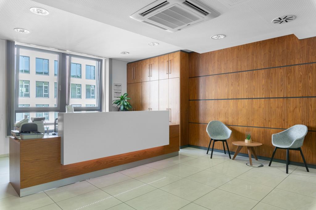 Regus_City Center ZeltnerEck_1645_Nuremberg_Germany_Reception.jpg