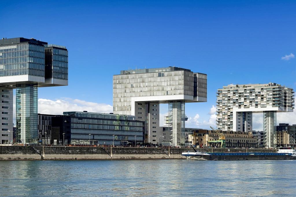 Regus_Cologne Kranhaus1_Germany_Centre 1789_Exterior Building 1.jpg