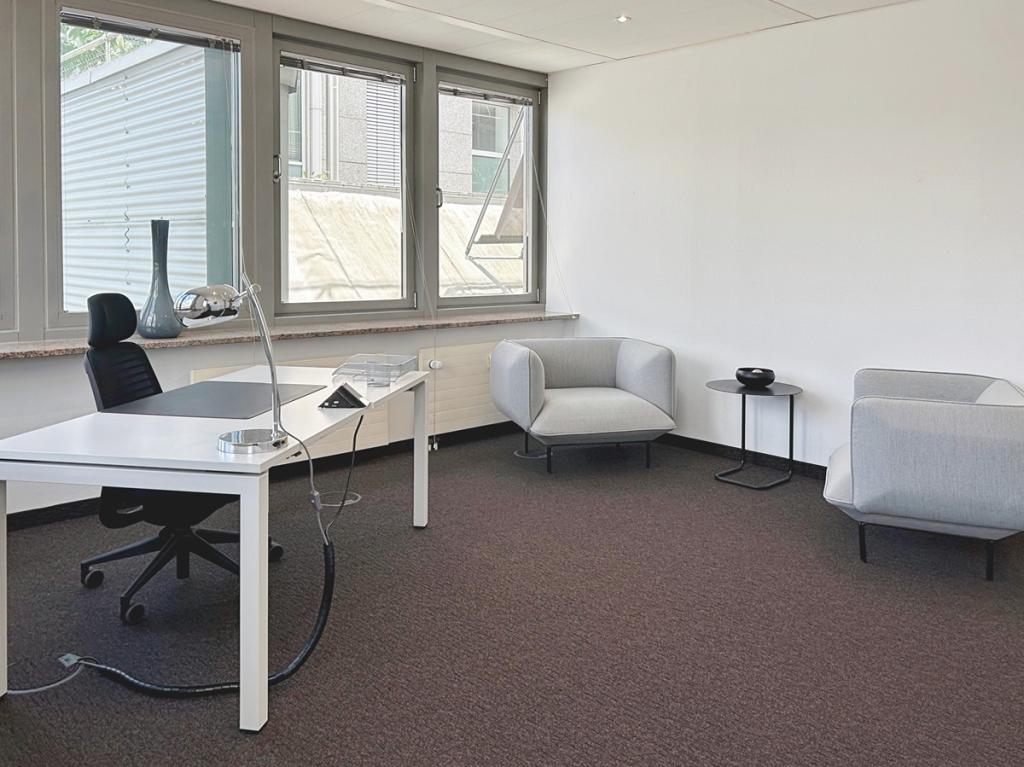 Regus_Cologne_City Neumarktgallerie_Germany_Centre 509_Office 2.jpg