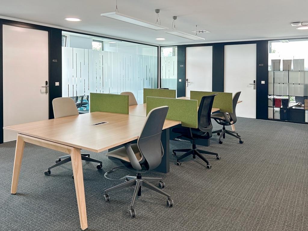 Regus_Colonius Carré_Germany_Centre 5194_Co-working..jpg