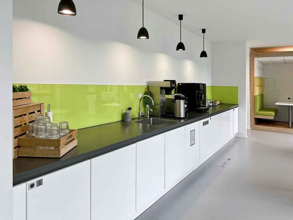 Regus_Colonius Carré_Germany_Centre 5194_Refresh Area 4..jpg