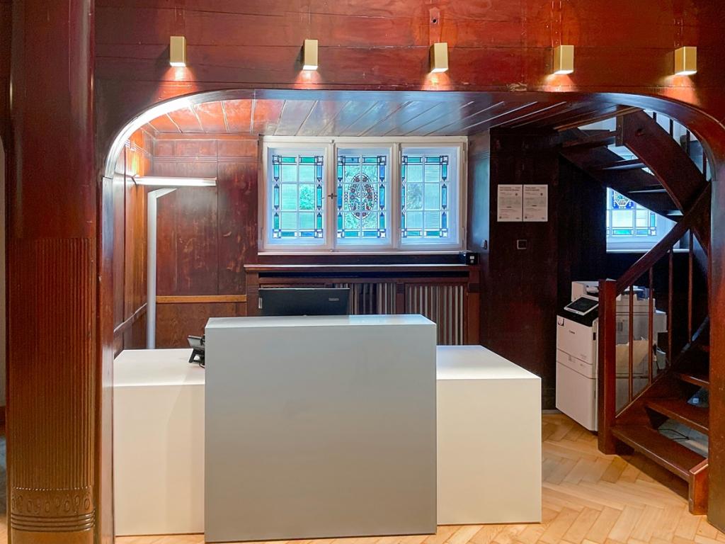 Regus_Dresden, Villa Grumbt_Germany_Centre 7661_Reception 1.jpg