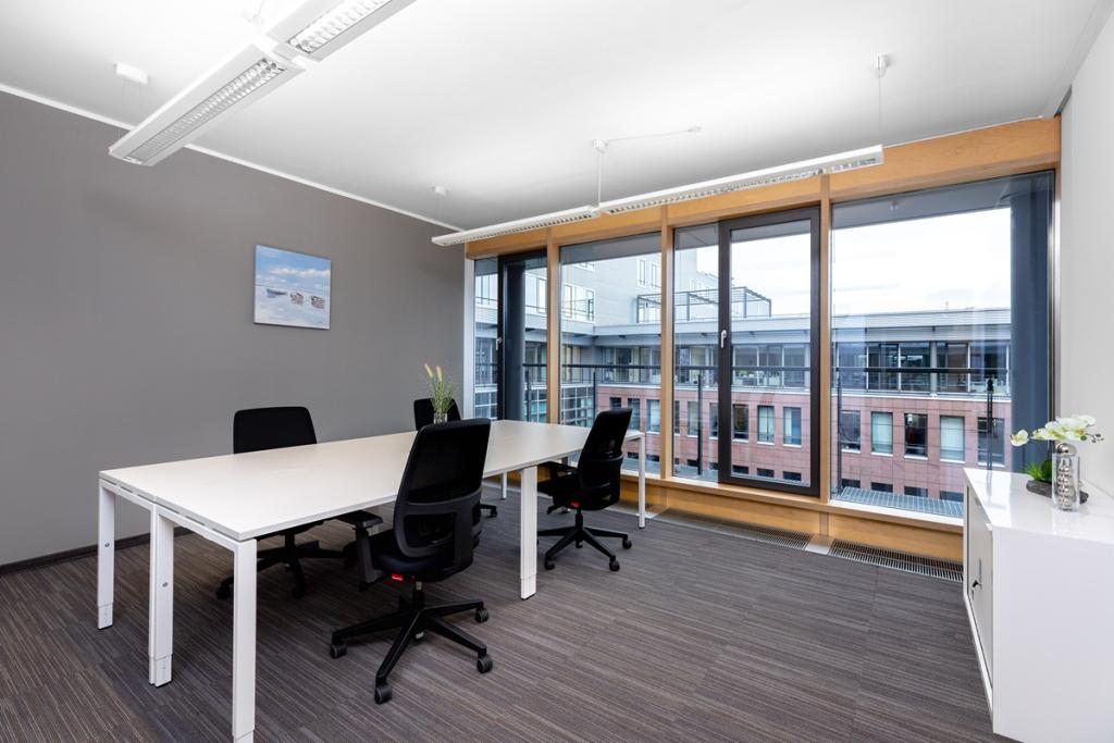 Regus_Laim_827_Munich_Germany_LargeOffice.jpg