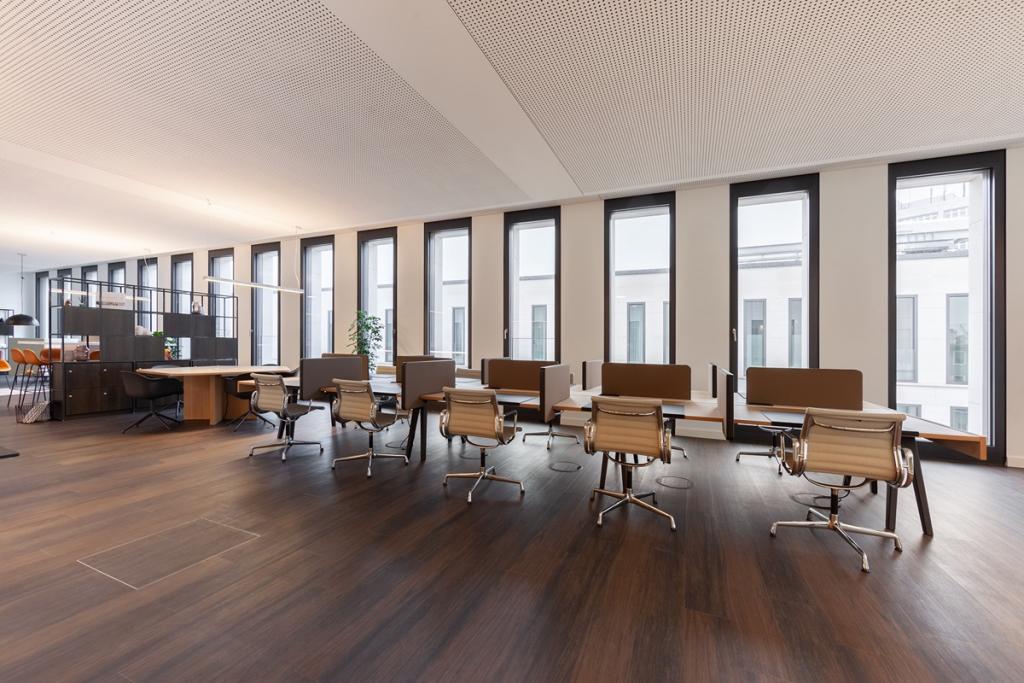 Regus_RegusBremenCityGate_Bremen_Germany_Coworking_withoutpeople_01-03.jpg