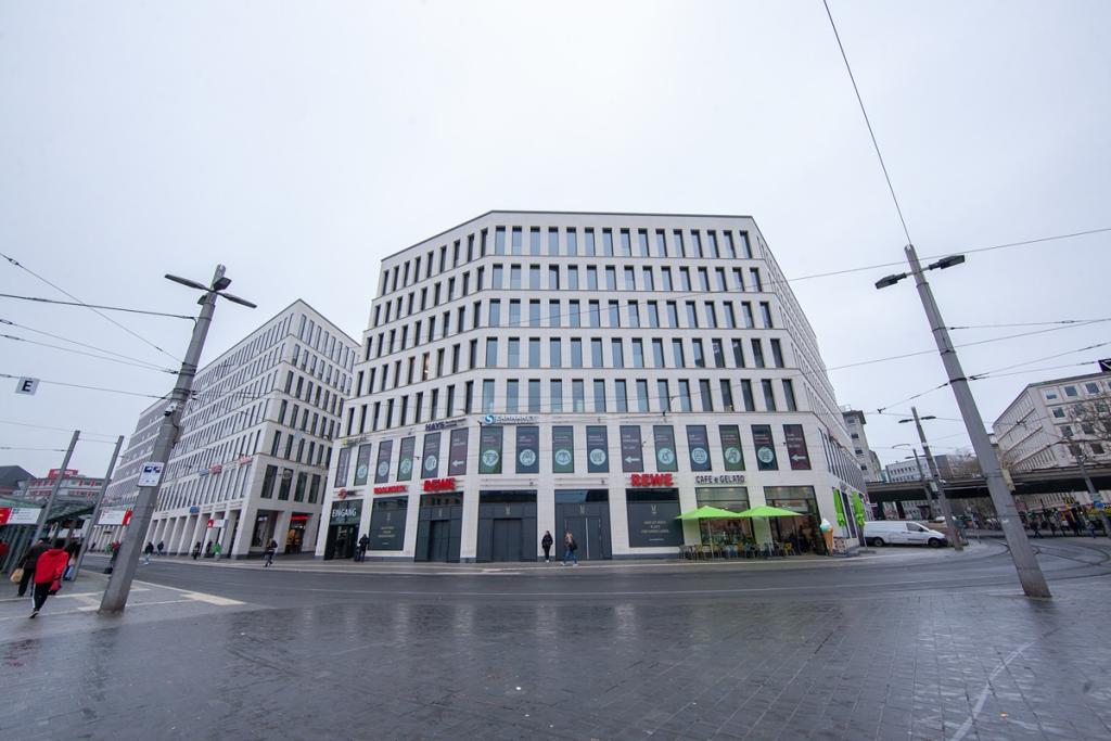 Regus_RegusBremenCityGate_Bremen_Germany_exterior_02-06.jpg