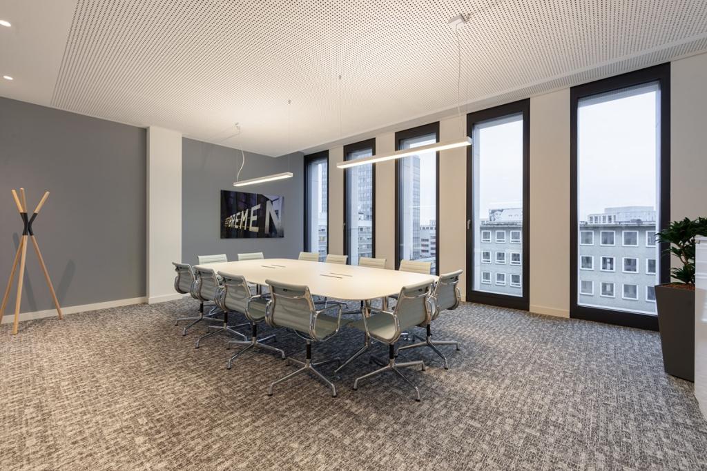 Regus_RegusBremenCityGate_Bremen_Germany_largemeetingroom_withoutpeople_01-12.jpg