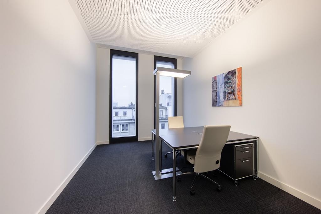 Regus_RegusBremenCityGate_Bremen_Germany_smalloffice_withoutpeople_01-10.jpg