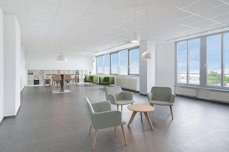 Regus_Rennbahn_5434_Neuss_Germany_Business Lounge_RESHOOT.jpg