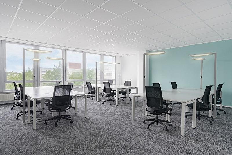 Regus_Rennbahn_5434_Neuss_Germany_LargeOffice_RESHOOT.jpg