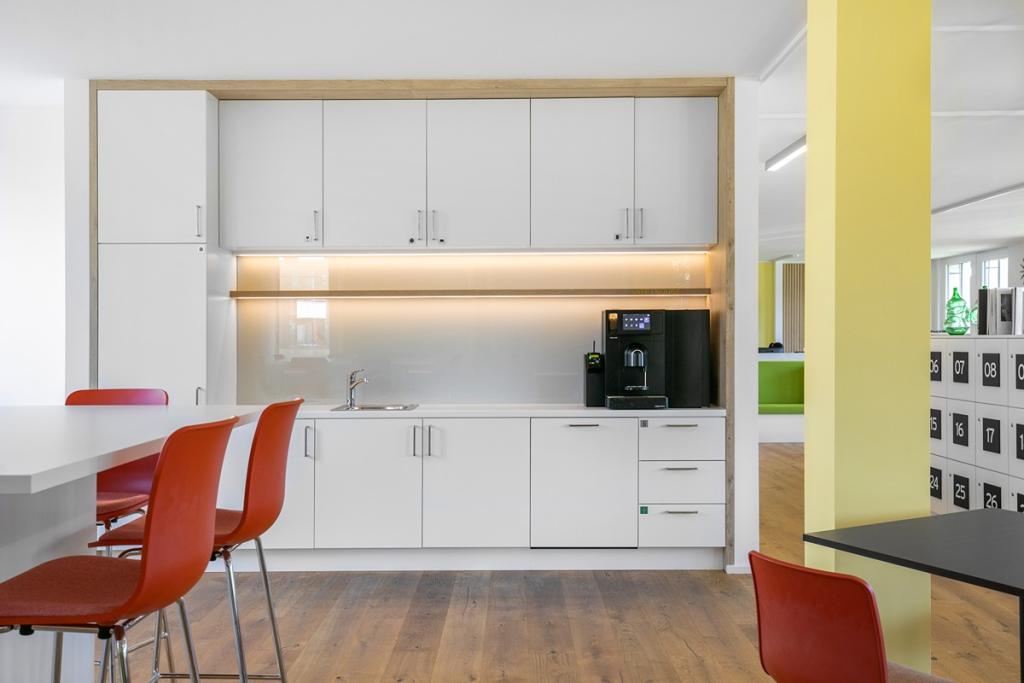 Regus_Technologiepark_4819_Bremen_Germany_Kitchen.jpg