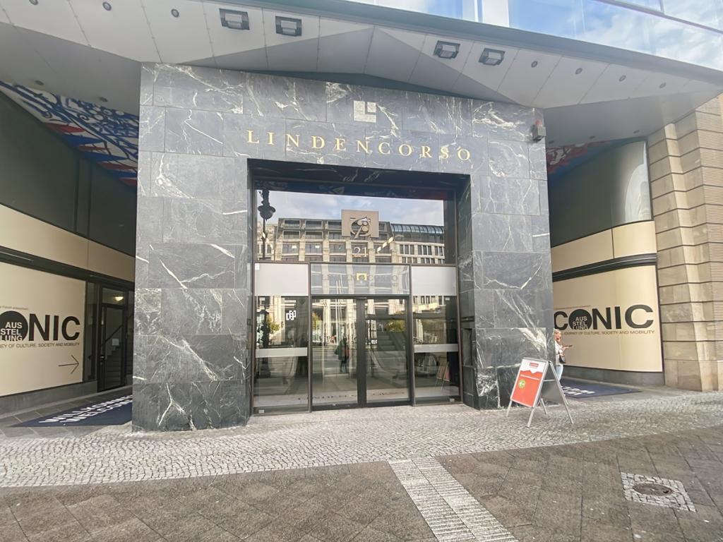 Regus_Unter den Linden 21_Germany_Centre 0527_Building External 3.jpg