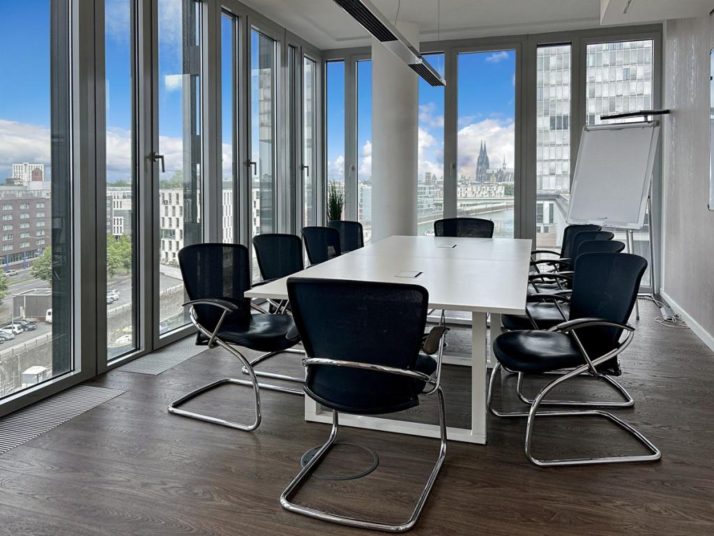 Signature_Cologne Kranhaus Süd_Germany_Centre 2750_Board room 1..jpg