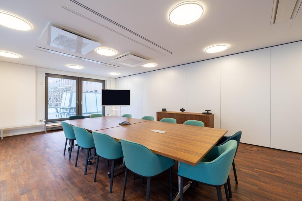 Signature_Heinrich Heine_5405_Dusseldorf_Germany_Conference Room.jpg