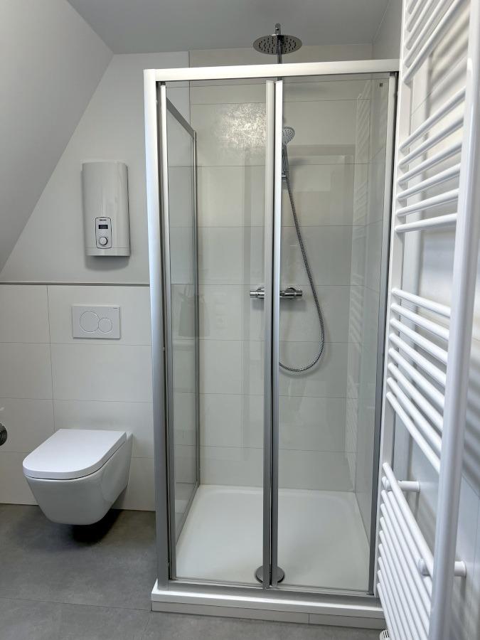 Dachgeschosswohnung in Leonberg zu vermieten. - Photo 5