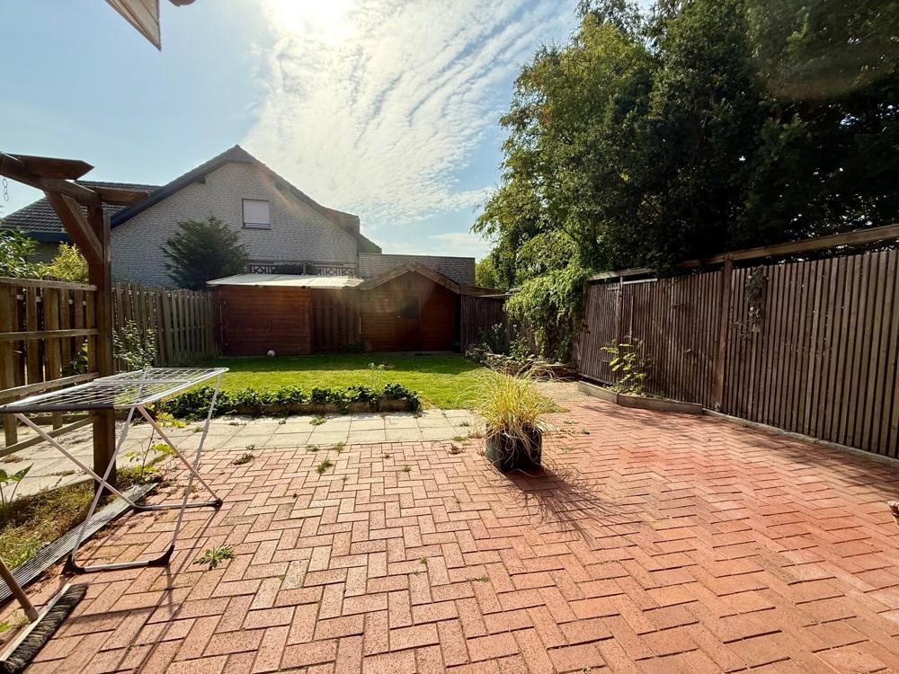 Terrasse Wohnung rechts