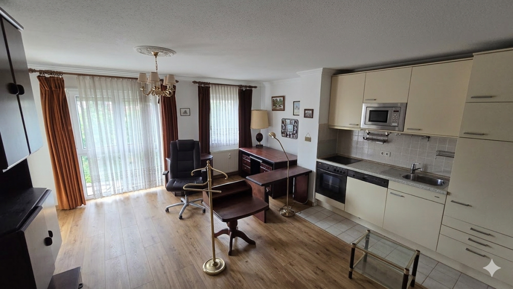 Helle 2-Zimmer-Wohnung im 3.OG von 4 - Photo 1