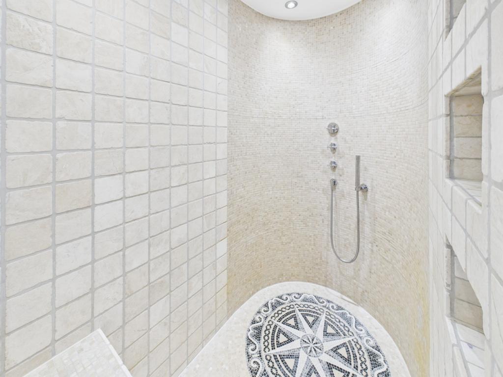 ebenerdige Dusche