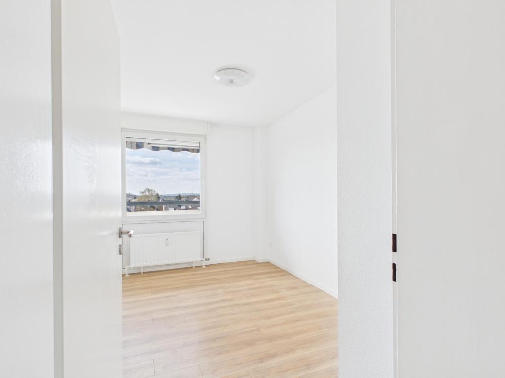 Großzügige 3-Zimmer-Wohnung in Toplage von Köln-Pesch - Photo 4