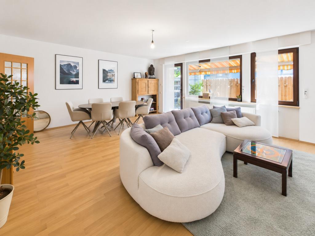 Großzügige 4-Zimmer-Wohnung in ruhiger Lage von Frechen - Foto 1