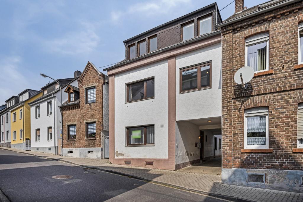 Strassenansicht von rechts
