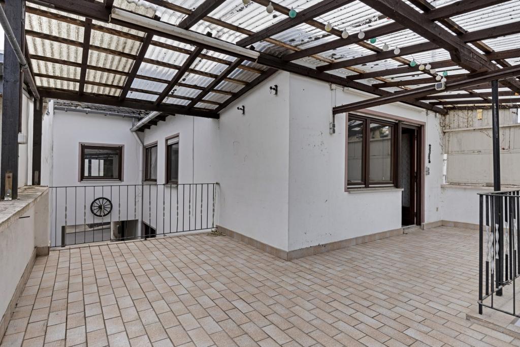 Überdachte Terrasse