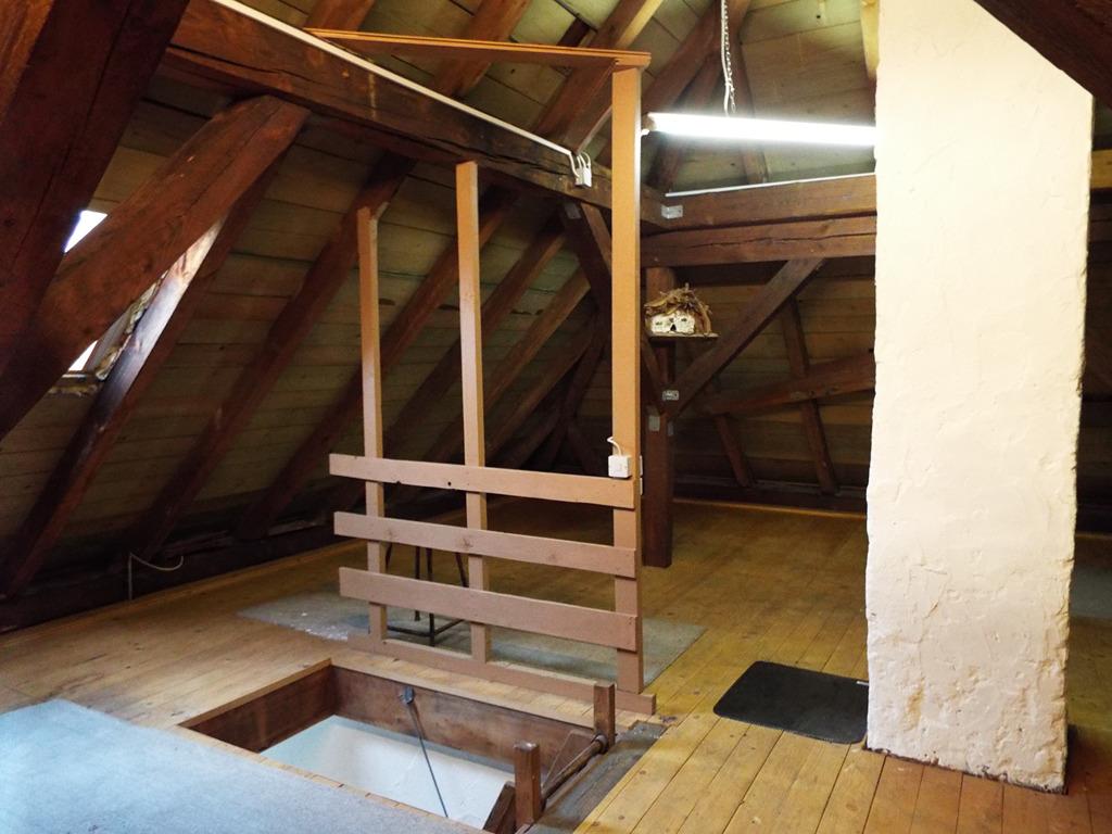 Dachboden ausbaubar.JPG