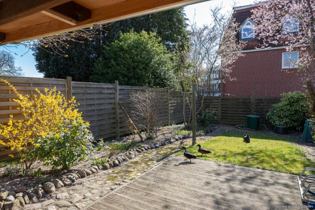 Terrasse mit Garten 
