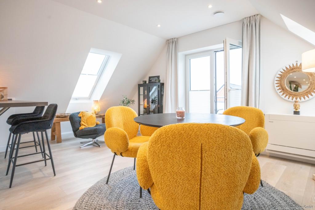 Schönes Wohnen am Hafen bei Hamburg - Vollmöbliertes Apartment auf Zeit - Photo 3