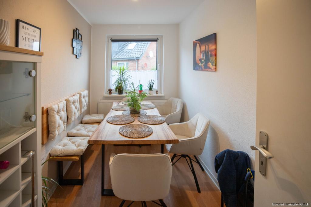 Glückstadt - 3,5 Zimmerwohnung in ruhiger Lage mit Balkon zu vermieten! - Photo 2