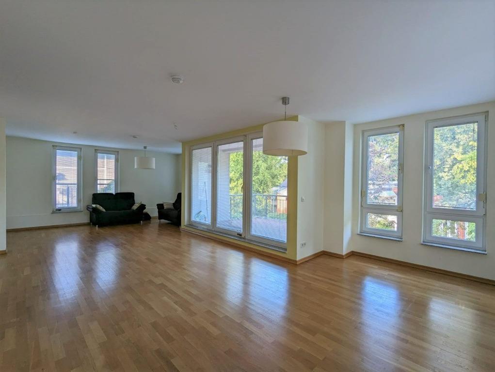 Wohnzimmer_2OG.jpeg