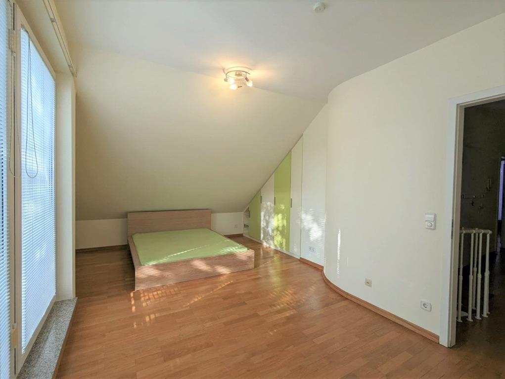 Zimmer02_3OG.jpeg