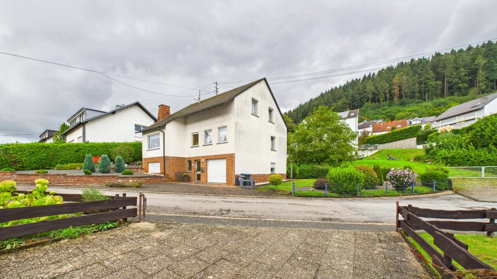 CAM01984G0-PR0521-STILL002