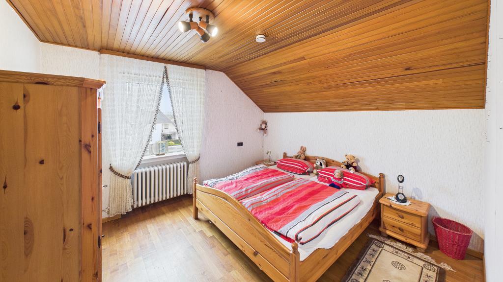 CAM01984G0-PR0519-STILL001