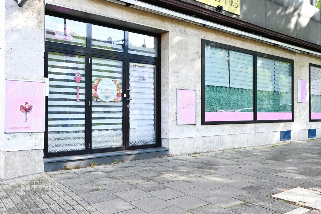 Eingang Gewerbe EG