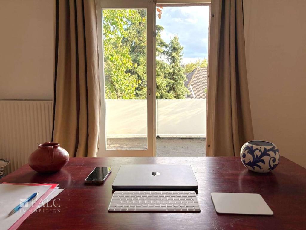 Büro/Schlafzimmer