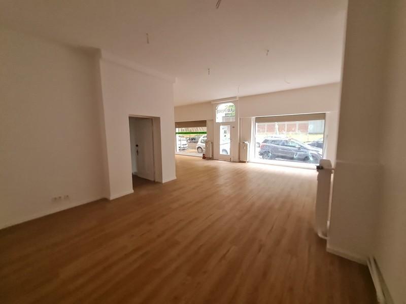 geräumiges Ladenlokal im belebten Bereich von Frohnhausen - frisch renoviert - ab sofort bezugsfrei - Foto 2