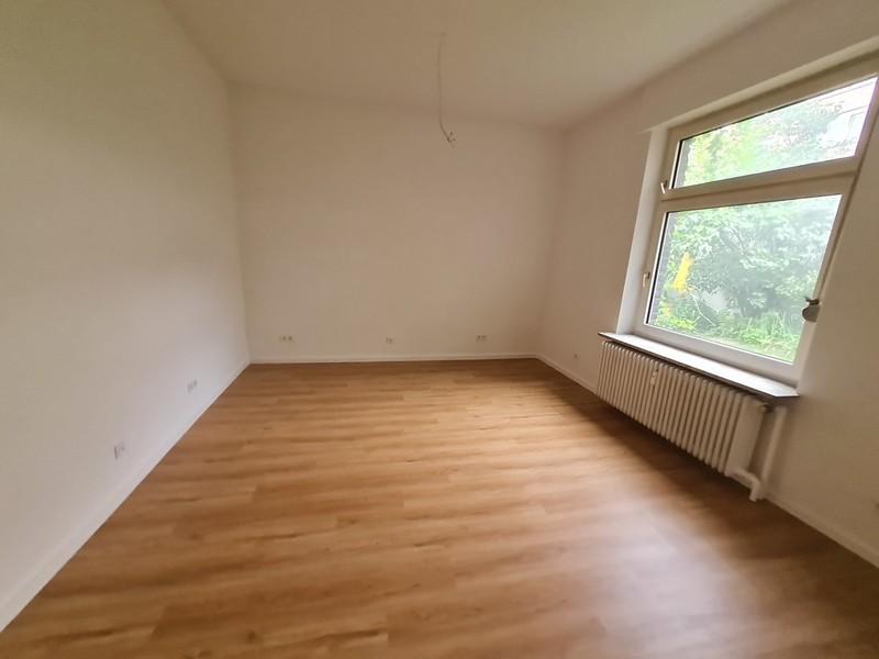 geräumiges Ladenlokal im belebten Bereich von Frohnhausen - frisch renoviert - ab sofort bezugsfrei - Foto 5