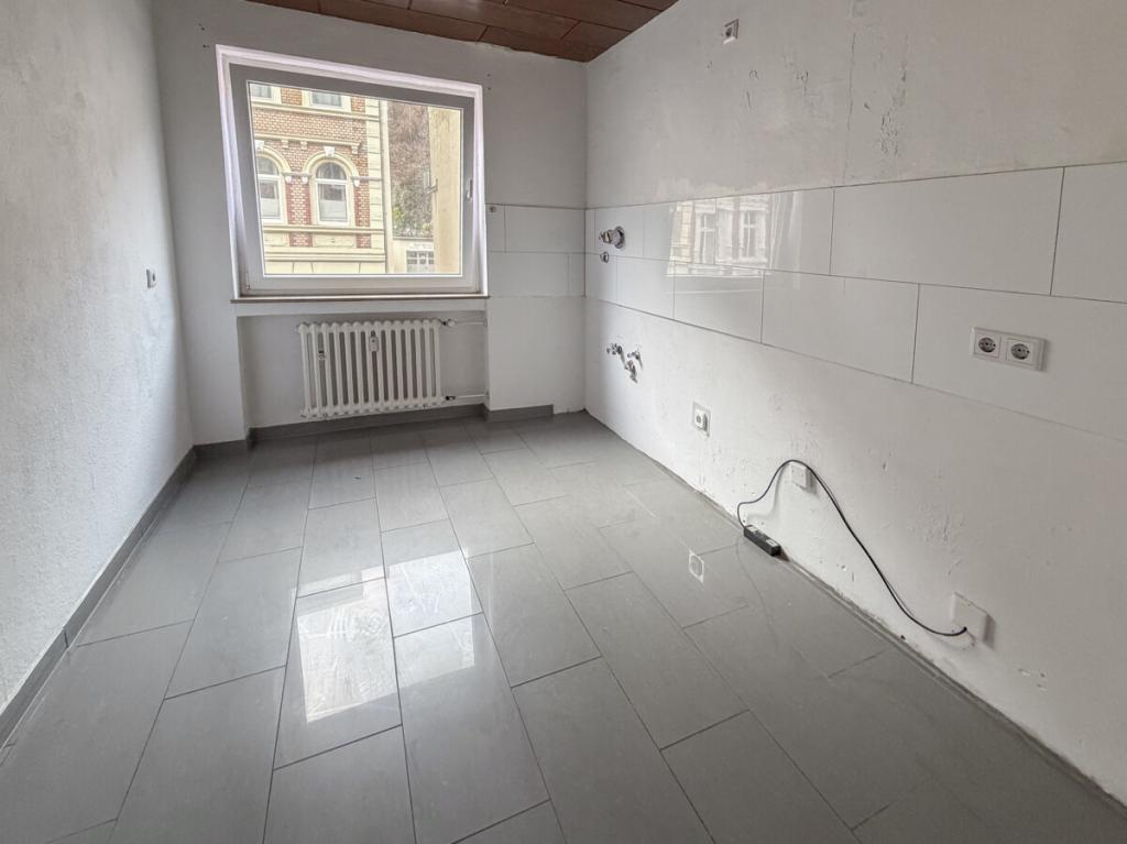 Zwischen Alltag und Rückzug – Balkonwohnung im 1. OG in Essen-Steele - Photo 1